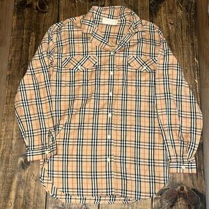 Burberrys women’s flannel